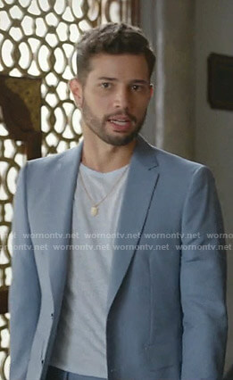 Sam’s light blue suit on Dynasty