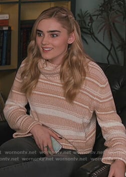 Taylor’s beige stripe turtleneck sweater on American Housewife