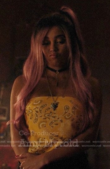 Toni’s yellow bandana top on Riverdale
