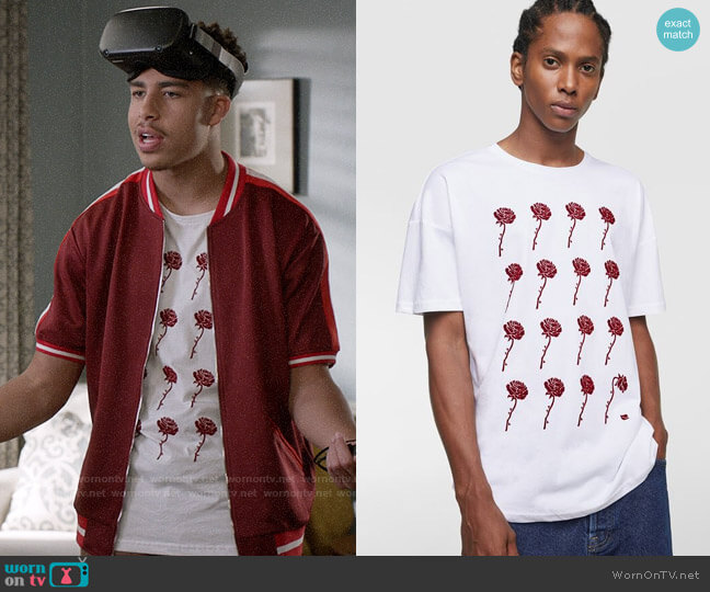 Zara Rose Print T-shirt worn by Andre Johnson Jr (Marcus Scribner) on Black-ish