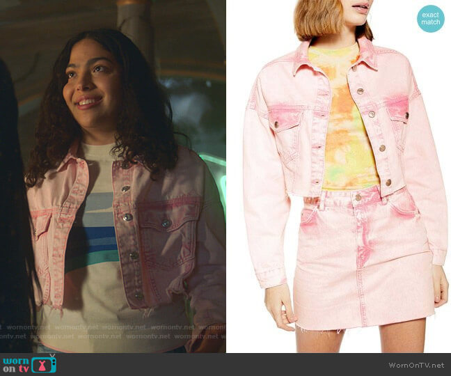 Topshop Acid Washed Hacked Denim Jacket worn by Molly Hernandez (Allegra Acosta) on Marvels Runaways