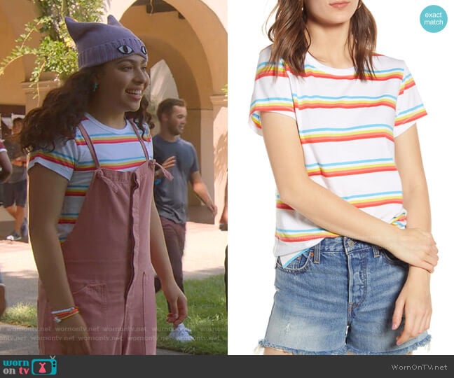 BP Distressed Tee worn by Molly Hernandez (Allegra Acosta) on Marvels Runaways