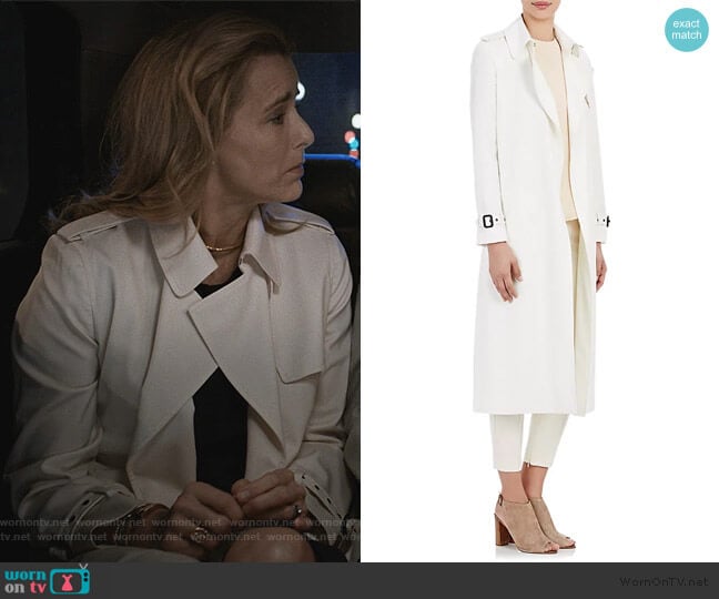 Barneys New York White Twill Open-front Trench Coat worn by Elizabeth McCord (Téa Leoni) on Madam Secretary