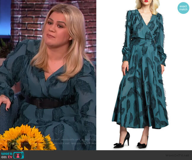 Eva Franco Danielle Long-Sleeve Feather Dress worn by Kelly Clarkson on The Kelly Clarkson Show