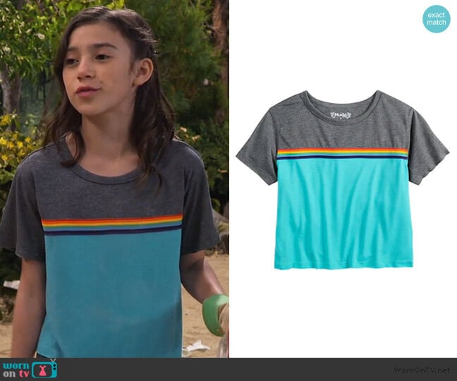 Kohls Rainbow Striped Tee worn by Gwen (Scarlett Estevez) on Bunkd
