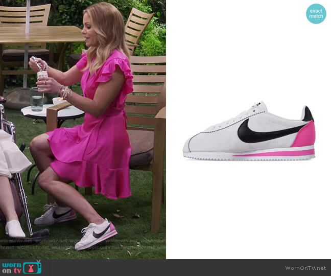 Nike Classic Cortez Premium Casual Sneakers from Finish Line worn by DJ Tanner-Fuller (Candace Cameron Bure) on Fuller House