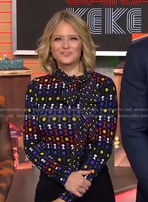 Sara’s geometric print top on GMA Strahan Sara and Keke