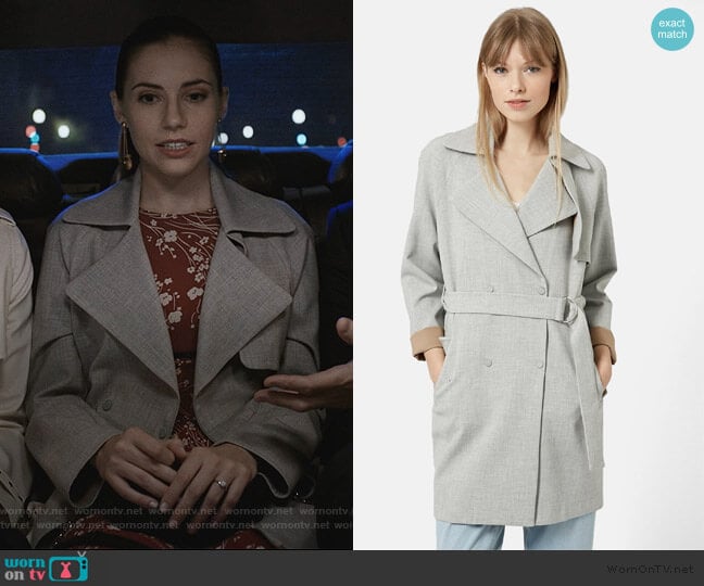 Topshop Double Breasted Trench Coat worn by Stephanie 'Stevie' McCord (Wallis Currie-Wood) on Madam Secretary