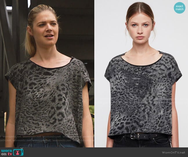 All Saints Paw Pina Tee worn by Tami Tamietti (Kate Miner) on Shameless