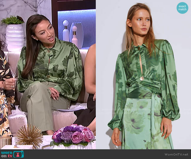 C/Meo Collective Renew Long Sleeve Top worn by Jeannie Mai on The Real