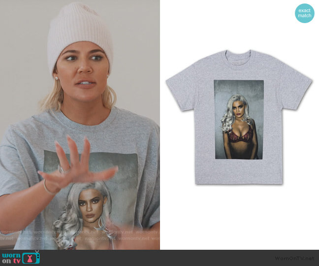 Kylie Jenner Cosmetics Kylie Jenner print t-shirt worn by Khloe Kardashian on Keeping Up with the Kardashians
