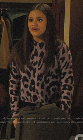 Maggie’s purple leopard print hoodie sweater on Charmed