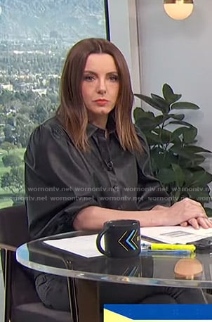 Melanie’s black leather blouse and polka dot sandals on E! News Daily Pop