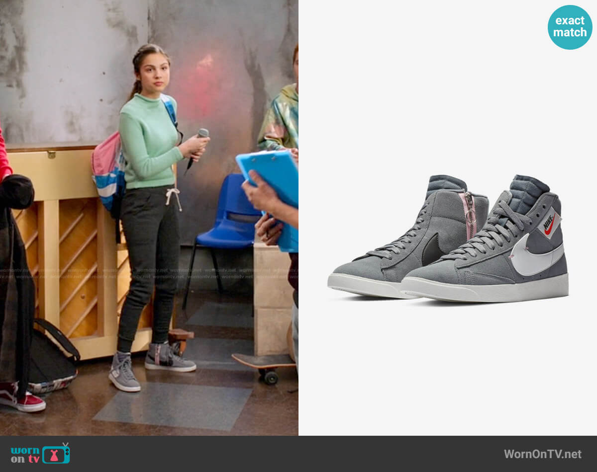 Nike Blazer Mid Rebel Sneakers worn by Nini (Olivia Rodrigo) on High School Musical The Musical The Series