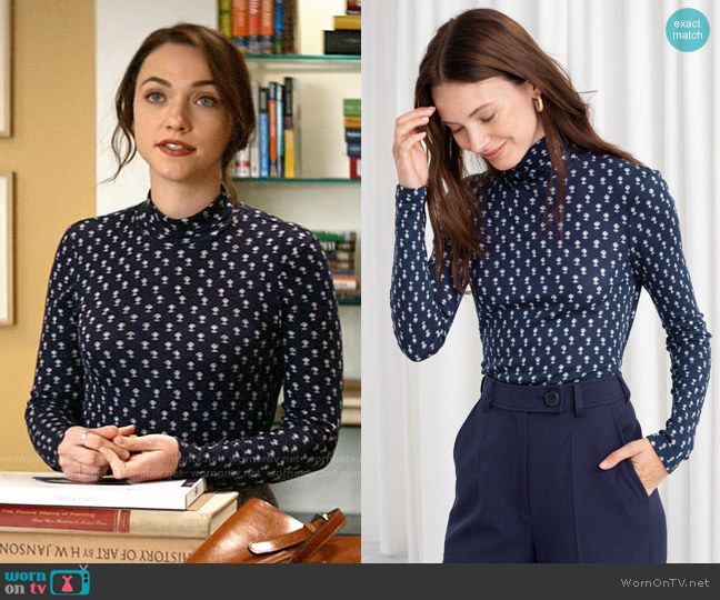 & Other Stories Micro Floral Stretch Turtleneck worn by Cara Bloom (Violett Beane) on God Friended Me
