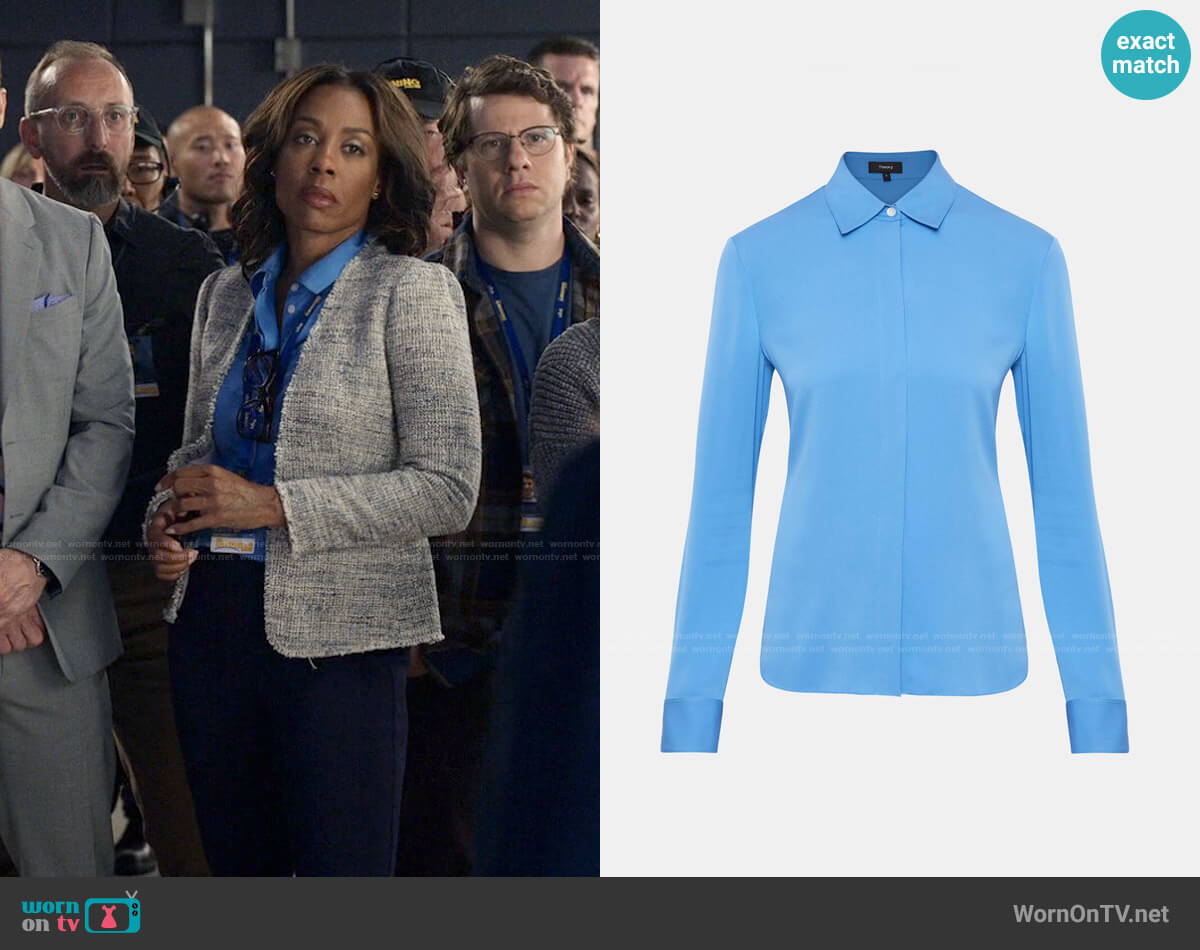 Theory Classic Fitted Shirt in Light Lapis worn by Mia Jordan (Karen Pittman) on The Morning Show