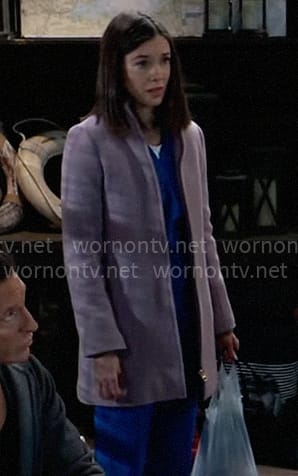 Willow’s purple coat on General Hospital