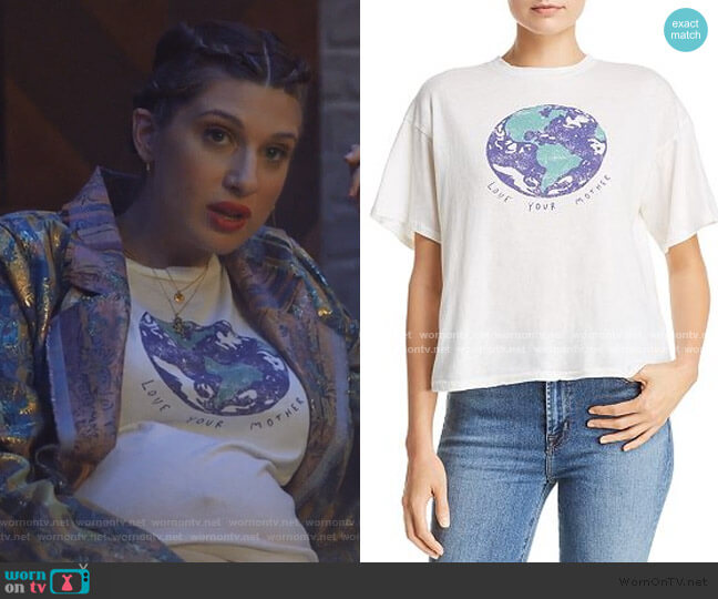 Comune Love Your Mother Tee worn by Nomi Segal (Emily Arlook) on Grown-ish