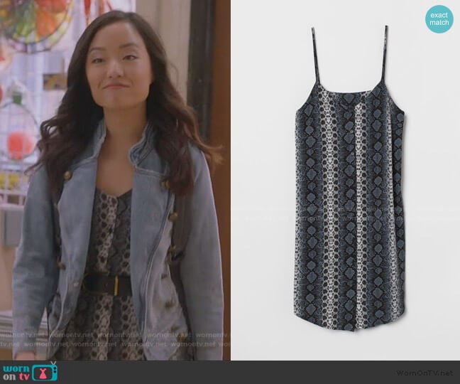 H&M Dress with Buttons worn by Janet (Andrea Bang) on Kims Convenience