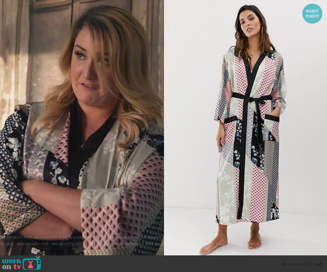 Lindex Ella M long tile print kimono worn by Davia (Emma Hunton) on Good Trouble