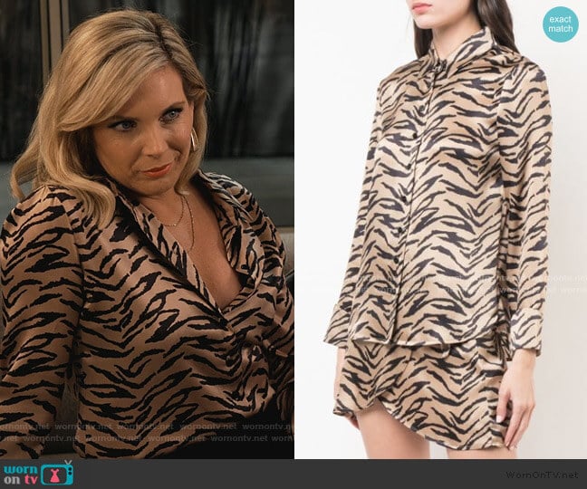 Reformation Cambridge Blouse worn by Brianna (June Raphael) on Grace and Frankie