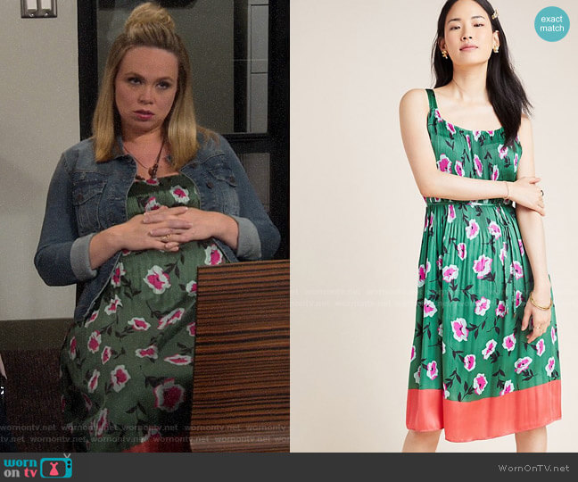Mireille Pleated Dress from Anthropologie worn by Kristin Baxter (Amanda Fuller) on Last Man Standing