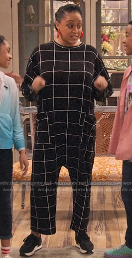 Cocoa’s black checked jumpsuit on Family Reunion