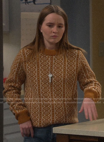 Eve’s tan printed sweater on Last Man Standing