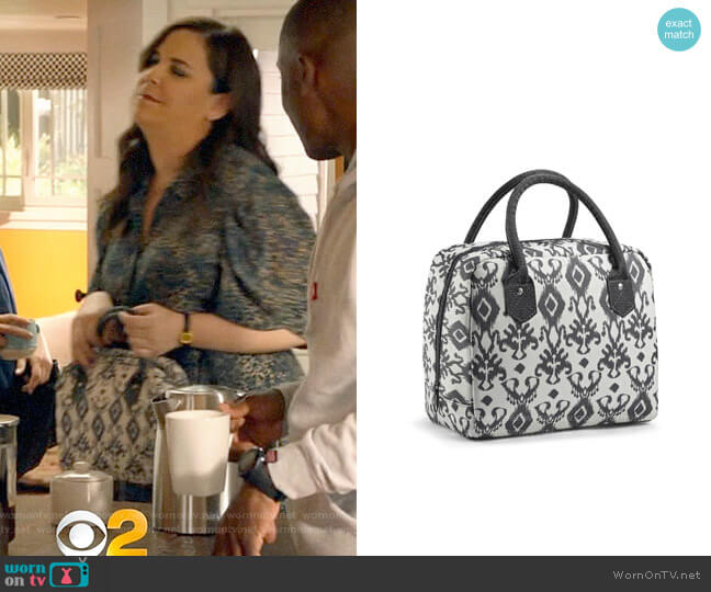 Fit & Fresh Bloomington Lunch Tote worn by Sara Castillo (Lindsay Mendez) on All Rise