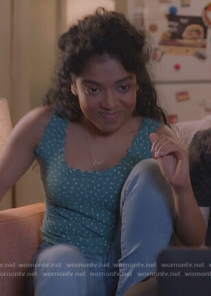 Chelsea’s green polka dot top on Kims Convenience