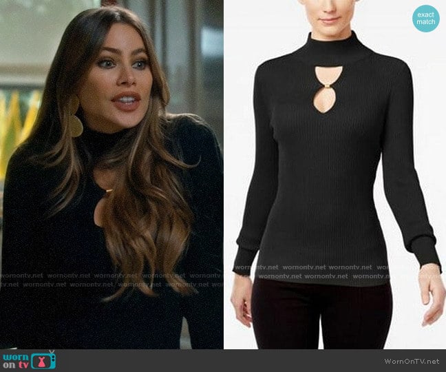 INC International Concepts Keyhole Pullover worn by  Gloria Pritchett (Sofia Vergara) on Modern Family