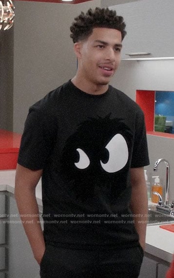 Junior’s black monster eyes t-shirt on Black-ish