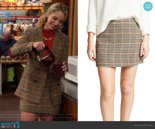 Rachel Antonoff Richard Miniskirt in Camel Check worn by Mandy Baxter (Molly McCook) on Last Man Standing