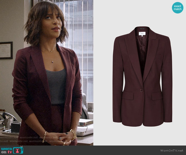 Reiss Lissia Berry Trousers worn by Edie Palmer (Megalyn Echikunwoke) on Almost Family