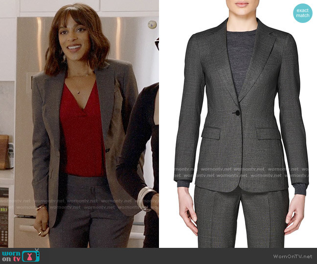 Suistudio Cameron Wool Suit Jacket in Grey worn by Edie Palmer (Megalyn Echikunwoke) on Almost Family