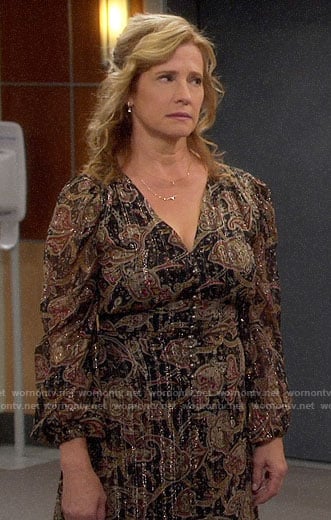Vanessa’s paisley button front midi dress on Last Man Standing