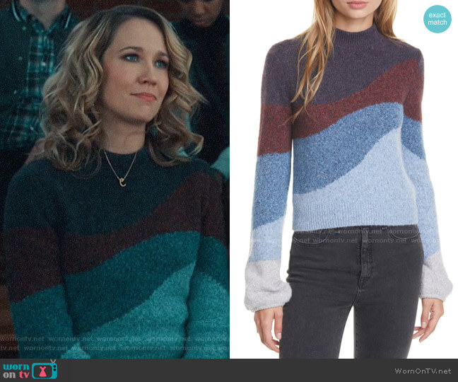 Veronica Beard Alexey Sweater worn by Ginny (Anna Camp) on Perfect Harmony
