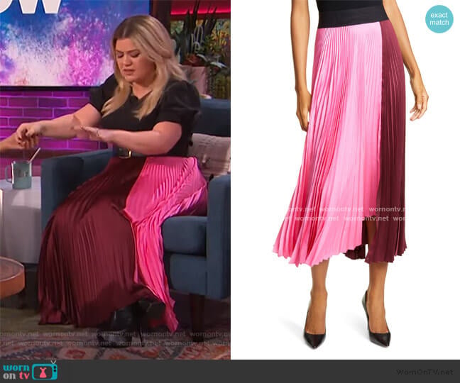 A.L.C. Grainger Asymmetrical Pleated Midi Skirt worn by Kelly Clarkson on The Kelly Clarkson Show