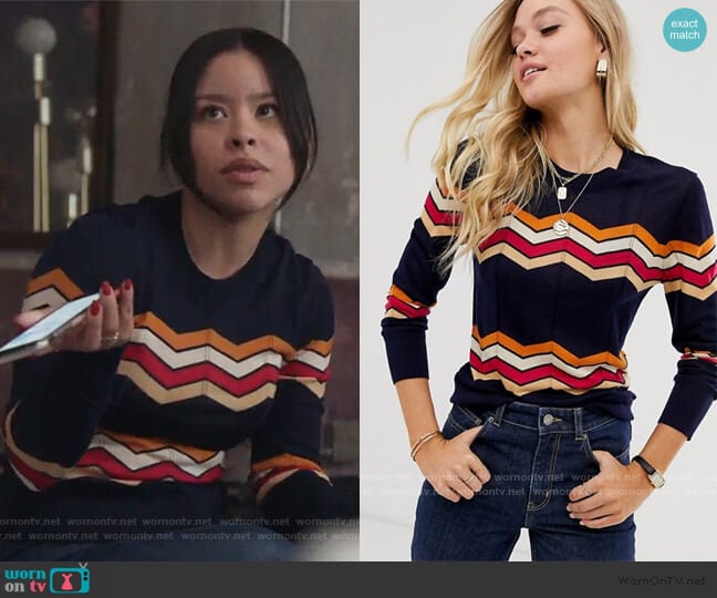 & Other Stories Chevron Lightweight Sweater in Navy worn by Mariana Foster (Cierra Ramirez) on Good Trouble