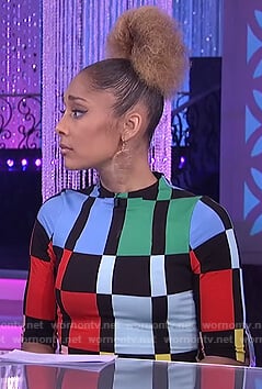 Amanda’s geometric print midi dress on The Real