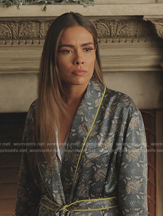 Cristal’s green paisley print robe on Dynasty