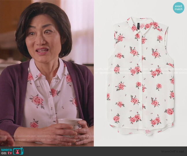 H&M Sleeveless Blouse worn by Mrs Kim (Jean Yoon) on Kims Convenience