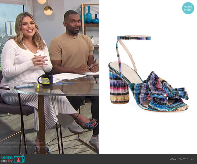 Loeffler Randall Camellia Knotted Lame Sandals worn by Carissa Loethen Culiner on E! News