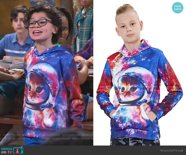 Unicomidea 3D Prints Sweatshirts Pullover with Pocket worn by Matteo Silva (Raphael Alejandro) on Bunkd