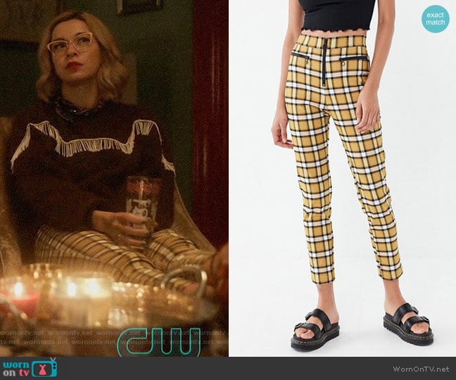 Urban Outfitters Susie High-Waisted Zip-Front Pants worn by Pepper Smith (Julia Chan) on Katy Keene