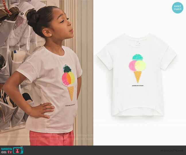 Zara Daydreams and Icecreams tee worn by Ami (Jordyn Raya James) on Family Reunion