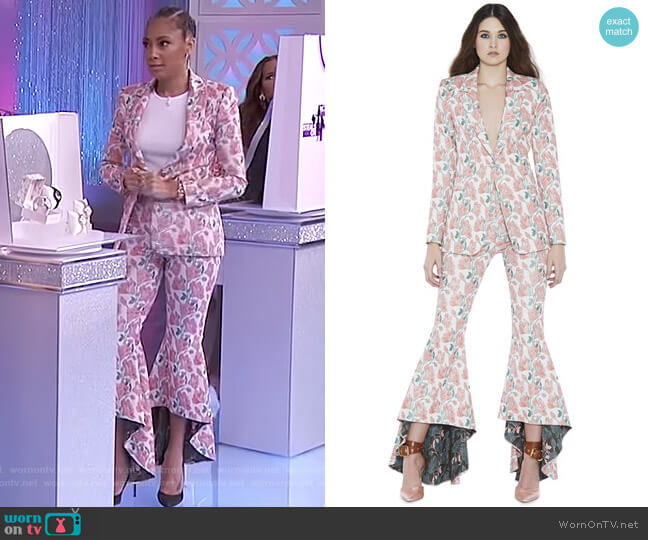 Alice + Olivia Jinny Pants worn by Amanda Seales on The Real