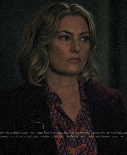 Alice’s tiger print button down top on Riverdale