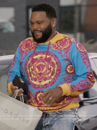 Andre’s baroque print hoodie on Black-ish