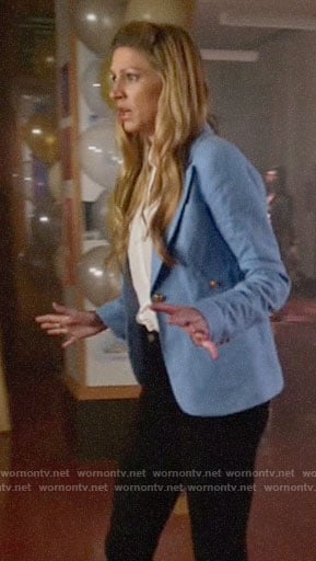 Ava’s light blue blazer on Legends of Tomorrow